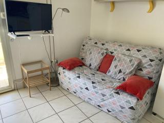 Le Lavandou, studio cabine - 4 pers, plage à 10m, clim, parking, tennis - FR-1-803-64 - Le Lavandou - 3