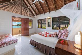 Breakas Beach Resort - Port Vila - 5