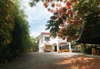 RedDoorz at Casa Rafaelle Transient Ilocos Sur - 8