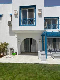 mountain view - north coast - 0