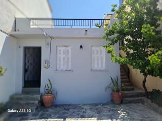 Studio Apartment 2 at The Grey House - Kalamata - 4