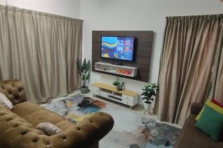 Sazmar Homestay Bangi Kajang - Kajang - 4