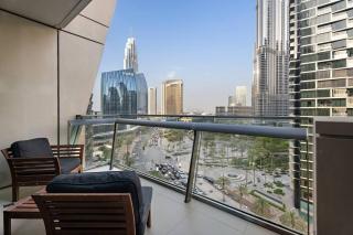 Iconic Burj View 1BR in Burj Vista Tower Near Shops & Metro - Dubai - 0