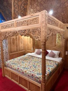 Wangnoo paradise luxury houseboat - Nagīn Bāgh - 2