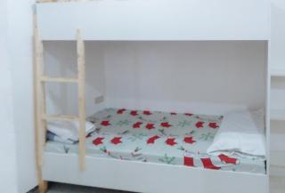 RedDoorz at Rachael Pension House - Santander - 5