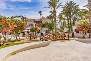 Beach House R&R - Roquetas de Mar - 5