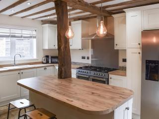 Cathedral View Farmhouse - Ely - 2