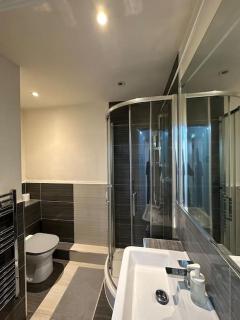 A one bed flat in Romford - Romford - 4
