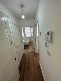 A one bed flat in Romford - Romford - 2