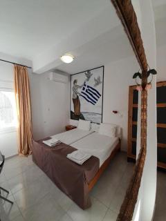 Iliada - Città di Skiathos - 4