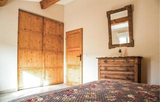 3 Bedroom Cozy Home In Cabrerolles - 2