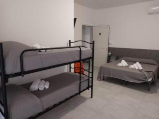 Villa3 Cancelli Guesthouse B&B via del Mare Formia - Formia - 5