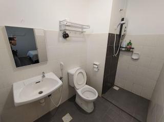 JK UpperSanctuary 8Pax 3BedR 2BathR 1Carpark - Kuching - 1