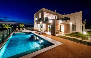 Awesome Home In Debeljak - Debeljak - 1