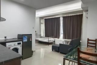 KLCC Newly Renovated Apartment - Kuala Lumpur - 3