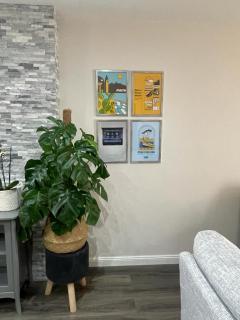 Stylish 2-Bedroom Apartment in Scenic Marsaxlokk - Marsaxlokk - 4