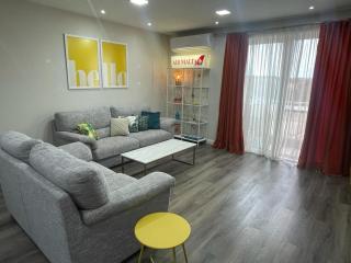 Stylish 2-Bedroom Apartment in Scenic Marsaxlokk - Marsaxlokk - 0