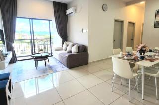 IPOH City Horizon08 - 8 mins to Concubine Lane and Old Town Ipoh, 3 mins Walking to Food Places & Convenient Store by Happy Homestay - Ipoh - 5