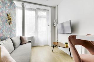 Nice Apartment Renovated And Bright Street Side - París - 9