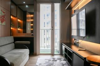 Cozy and Strategic Studio at Tokyo Riverside PIK 2 Apartment By Travelio - Rawalembang - 6