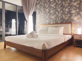 Modern room with High Floor Seaview Near CIQ - Johor Bahru - 6
