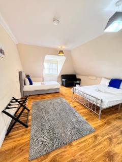 Relaxing Airport Rooms - Stanwell - 6