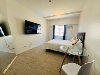 Brand new! Minimalist studio space - Manila - 0