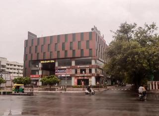 Zip By Spree Hotels Surat - 4