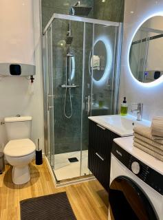 20 min Disneyland Paris - Family Stay - 6