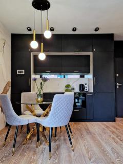 Lux Lake - Apartament z ogrodem nad Jeziorem - 9