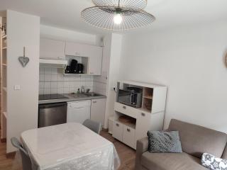 Charmant appartement 4 pers,vue montagne avec parking privé et balcon - Cauterets - 7