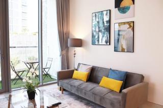Stellar Dreams 1BR - District 1 - Dubai - 8
