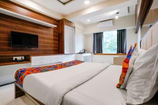FabHotel The Nashik Inn - Nr Vijay Mamta Theatre, Nashik Road - Nashik - 5