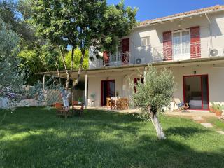 Cozy 2-bdrm-house With Garden - Katouna - 9