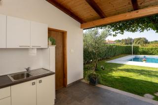 House Demetra by Briskva - Tinjan - 3