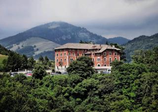 Hotel Stella Alpina - Spiazzi Di Caprino - 0