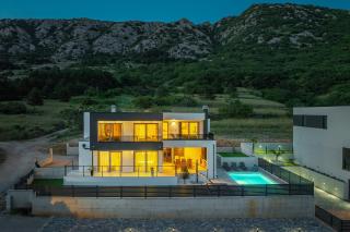 Villa Marina with a Pool - Draga Bašćanska - 3