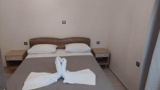 Sea La Vie Beach House - Petra - 3