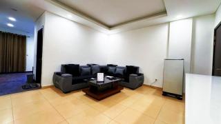 Luxury Studio Apartment Golf and lake view at Eighteen Islamabad - 3