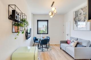Rola Art Work Studio II by DA'HOME - Porto - 0