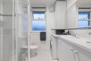 1 Bdr Stunning Views South Perth - Perth - 1