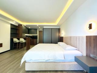 Sea View Haven at Batumi View - Batoemi - 7