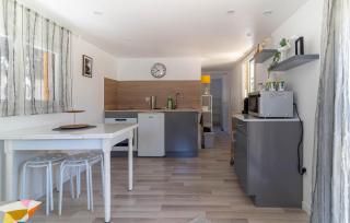 1 Bedroom Beautiful Home In Marignane - Marignane - 5