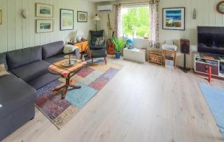 Amazing Home In Rørvik With Wifi - 8