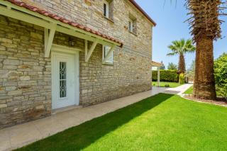 Stone Villa Near Long Beach & Kusadasi Shopping Mall - Kusadası - 2