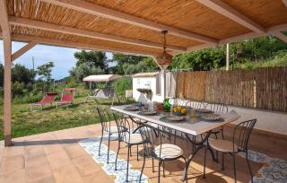 Gorgeous Home In Longobardi With Wifi - Longobardi - 2