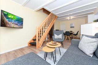 Ferienwohnungen und Ferienhaus Polmann in Nordwerdum - Werdum - 1