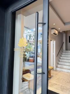 Lotus Center - Atene - 3