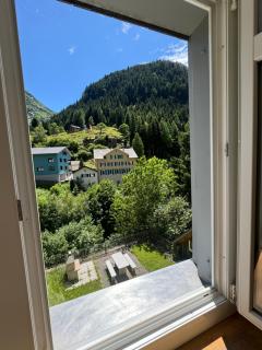 Alpine Haus - Göschenen - 2