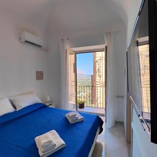 LA CASTELLANA APARTMENTS Vista panoramica sul mare, nel cuore storico di Carini, a due passi dal Duomo - 4